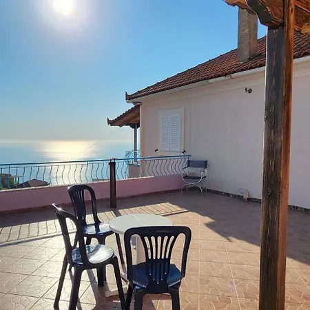 Bianca1 Гостевой дом Piqeras